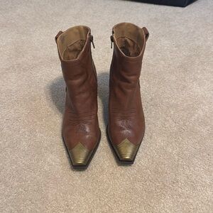 Gianni Bini cowgirl boots size 8.5
